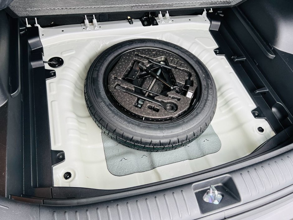 Kia Seltos EX Premium AWD 2025-65