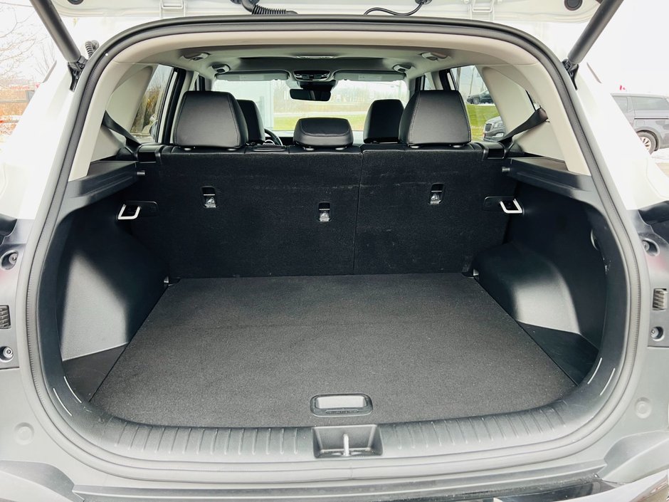 Kia Seltos EX Premium AWD 2025-63