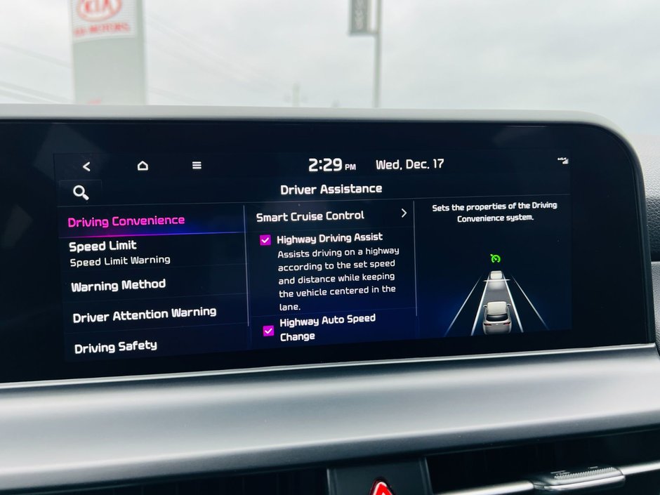 Kia Seltos EX Premium AWD 2025-38