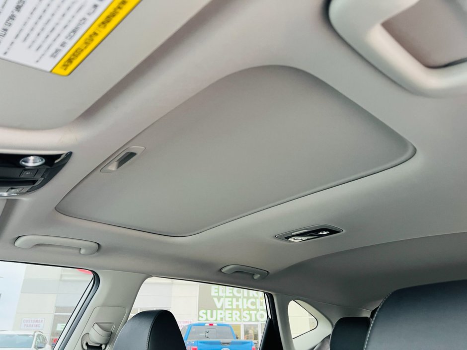 Kia Seltos EX Premium AWD 2025-56