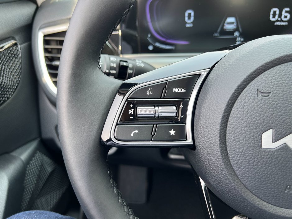 2026 Kia Seltos EX-13