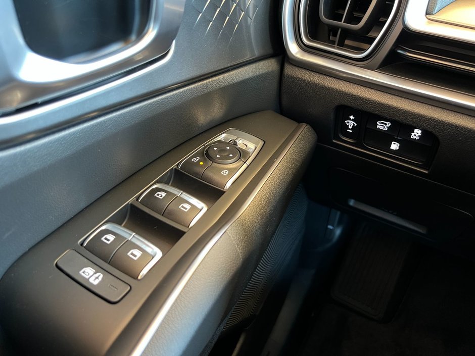 2025 Kia SORENTO PHEV EX-11