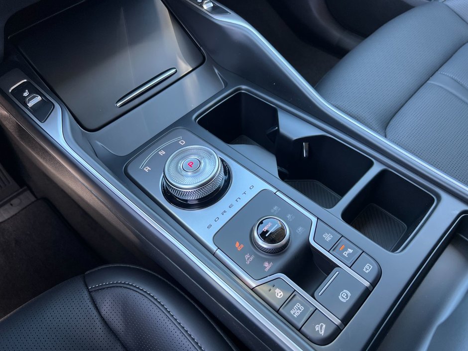 2025 Kia SORENTO PHEV EX-57