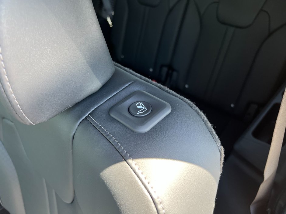 2025 Kia SORENTO PHEV EX-64