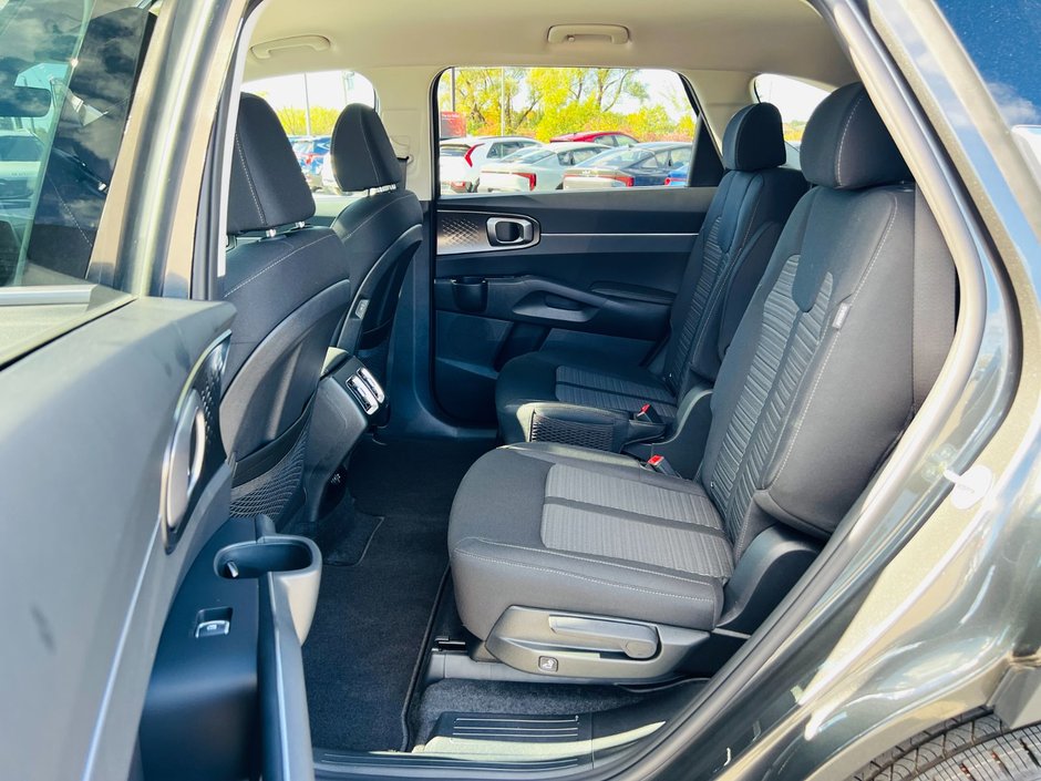 2026 Kia Sorento PHEV LX AWD-58