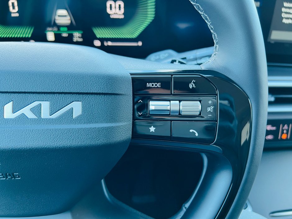 2026 Kia Sorento PHEV LX AWD-27