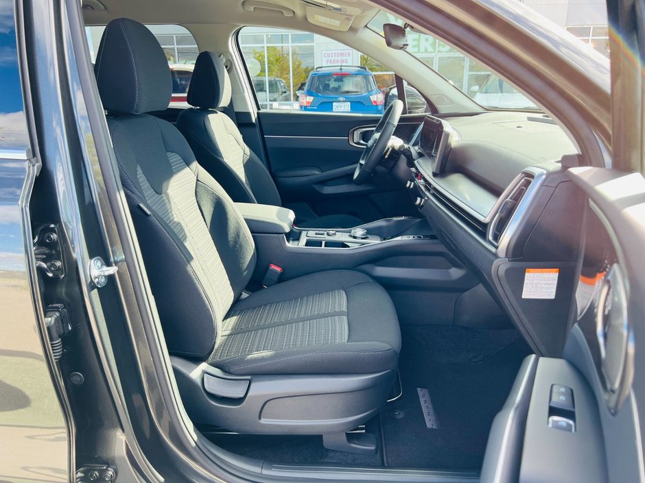 2026 Kia Sorento PHEV LX AWD-8