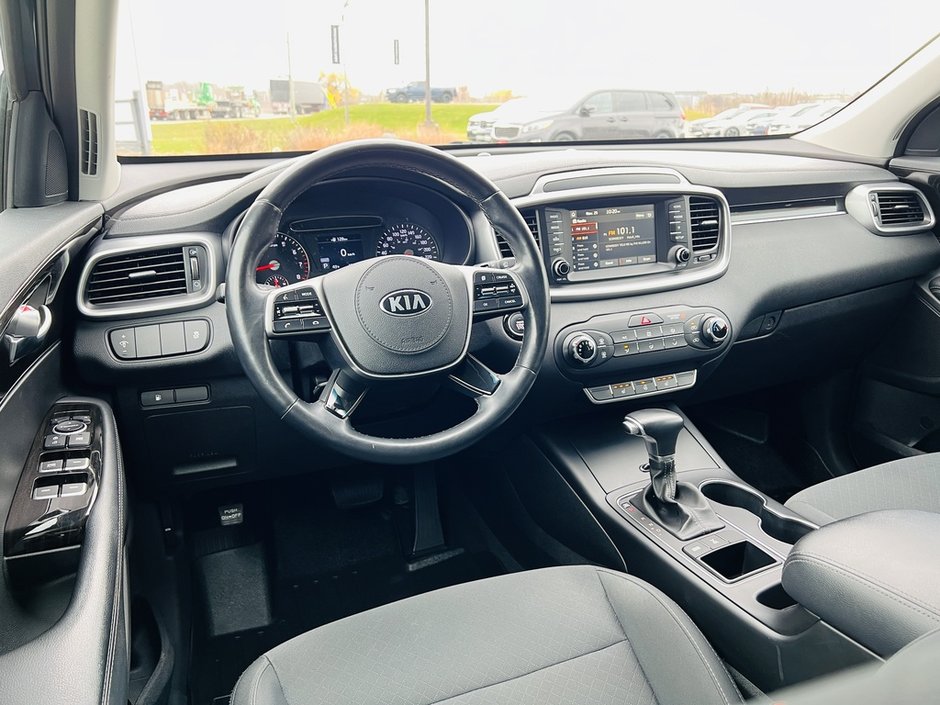 2019 Kia Sorento LX AWD-11