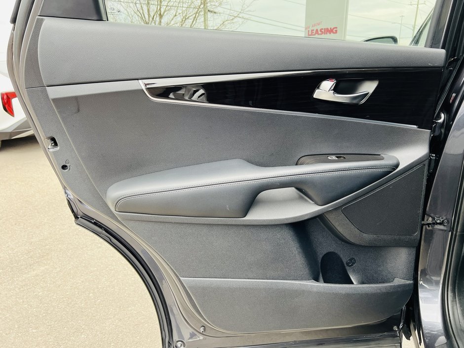 2019 Kia Sorento LX AWD-28