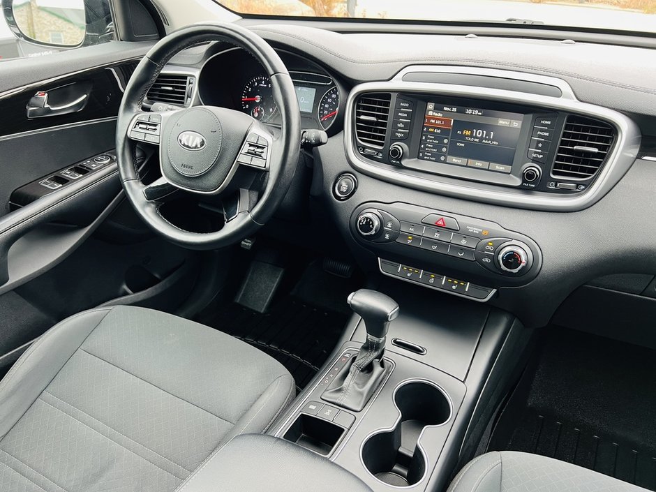 2019 Kia Sorento LX AWD-16