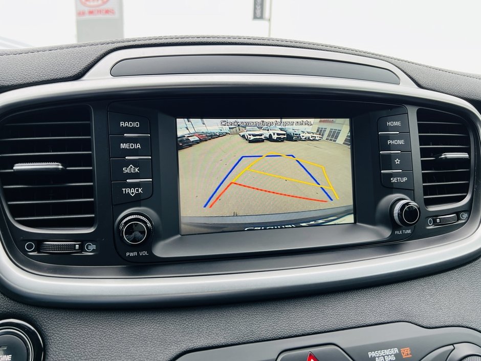 2019 Kia Sorento LX AWD-22