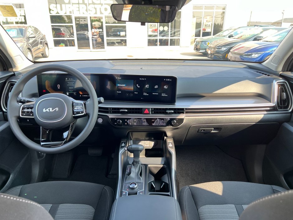 2025 Kia Sorento LX-10