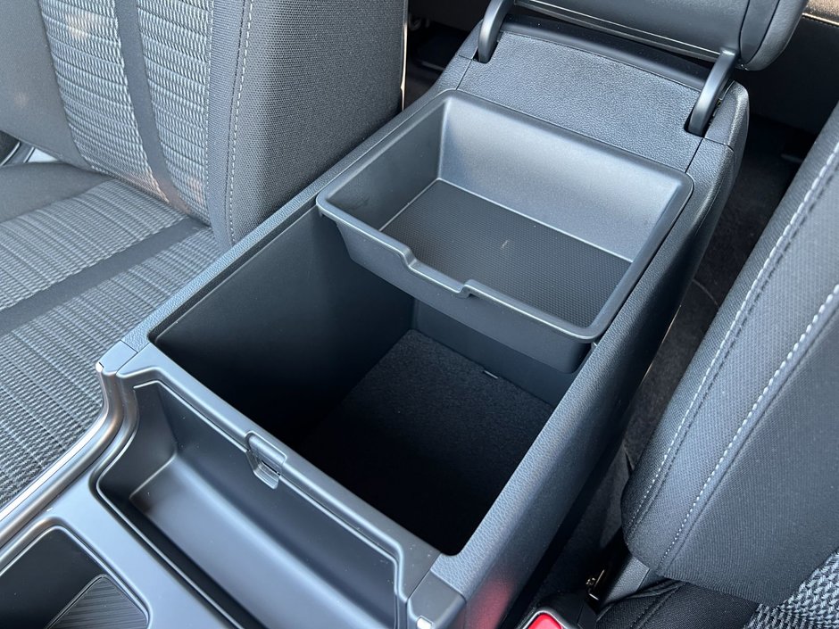 2025 Kia Sorento LX-48