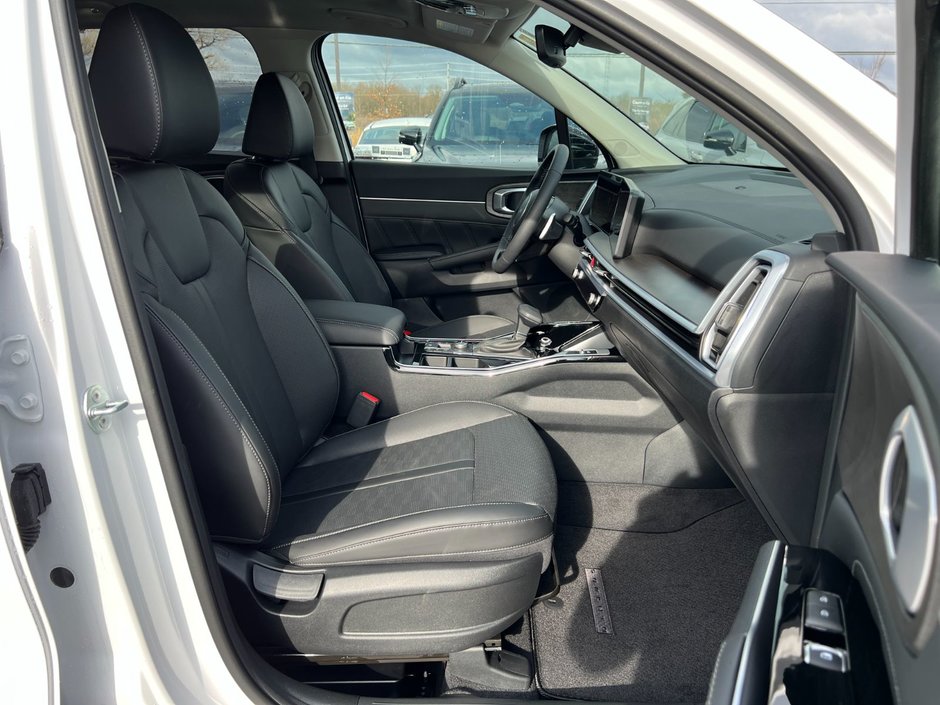 2025 Kia Sorento X-Line-7