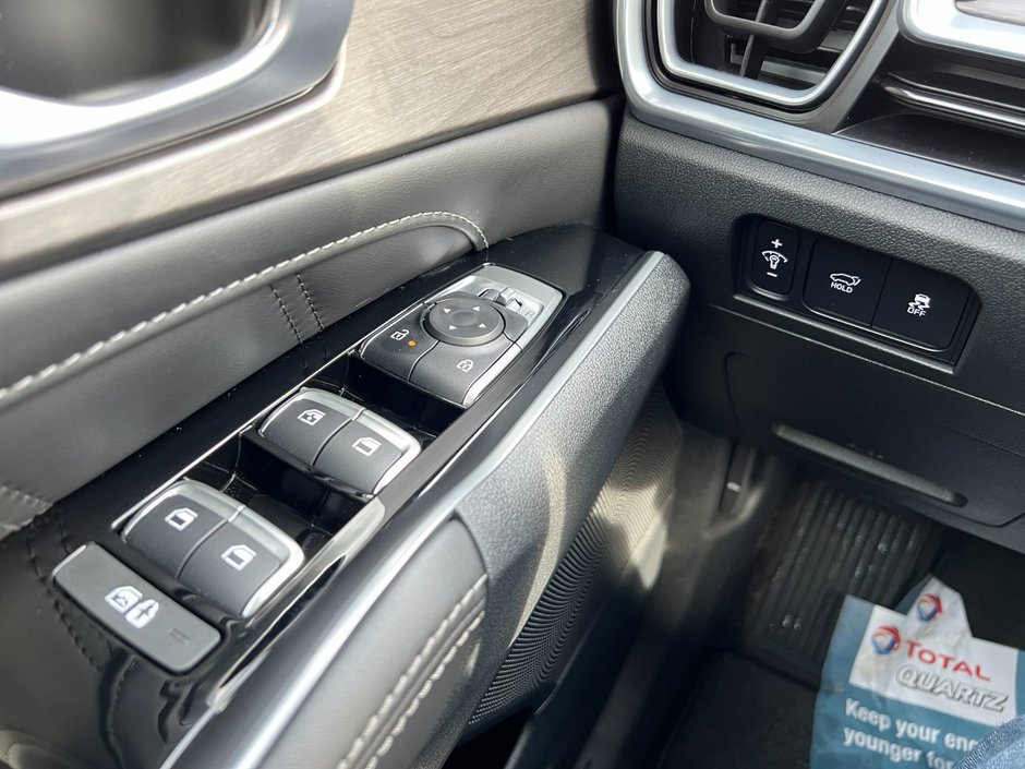 2025 Kia Sorento X-Line-12