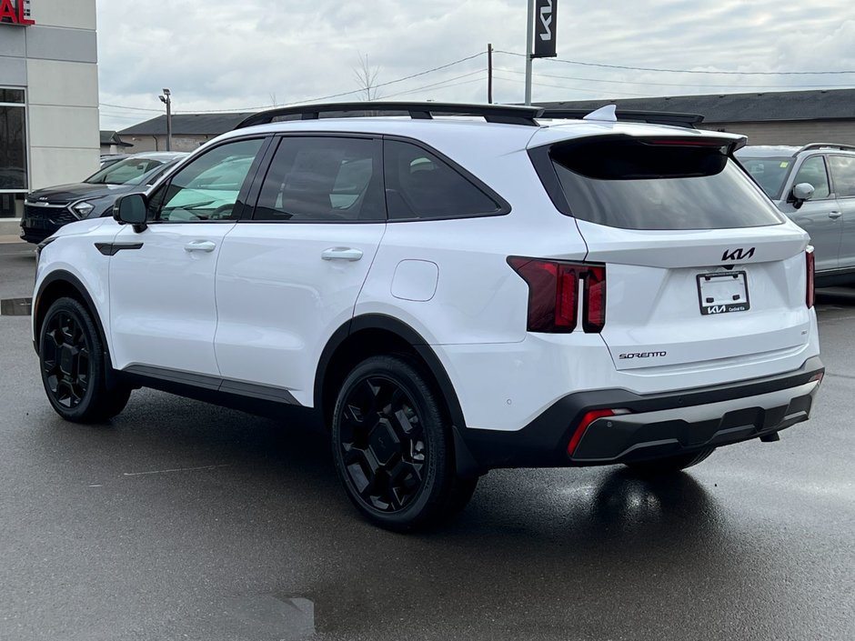 Kia Sorento X-Line Limited Black Interior 2025-1