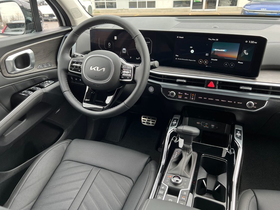 Kia Sorento X-Line Limited Black Interior 2025-34