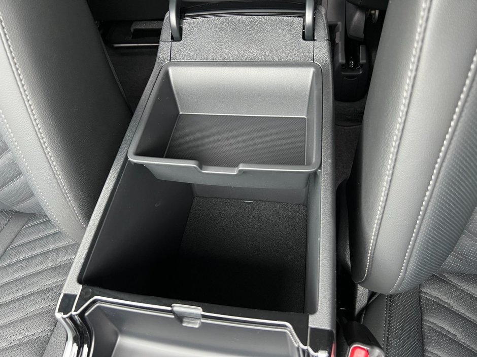 Kia Sorento X-Line Limited Black Interior 2025-70