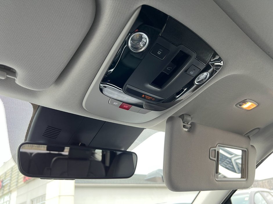 Kia Sorento X-Line Limited Black Interior 2025-71