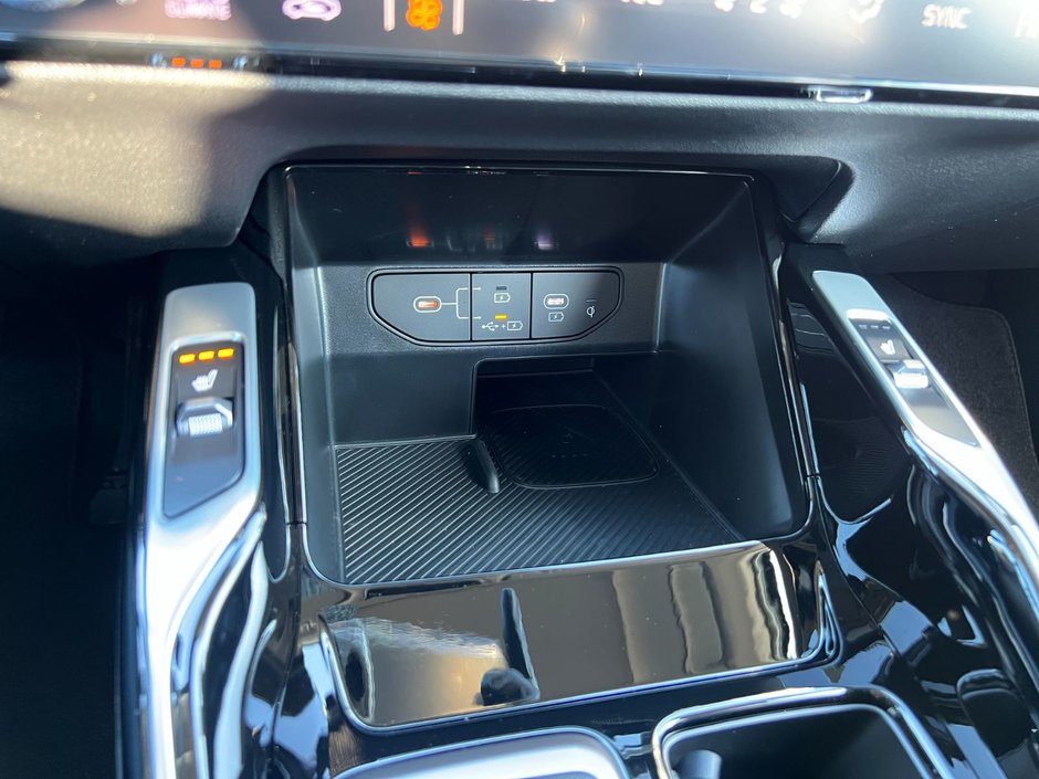 Kia Sorento X-Line 2025-54