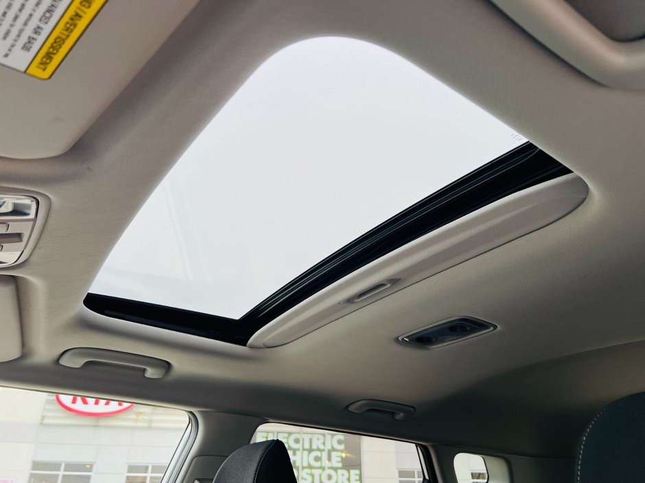 Kia Soul EX+ 2025-37