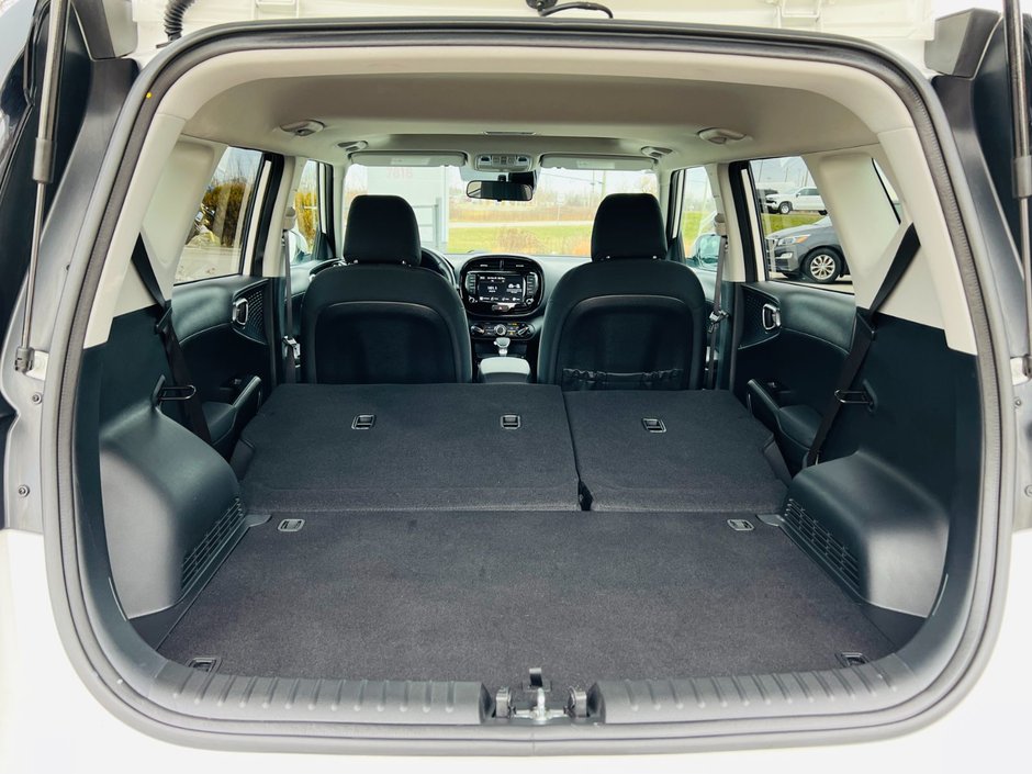 Kia Soul EX+ 2025-45