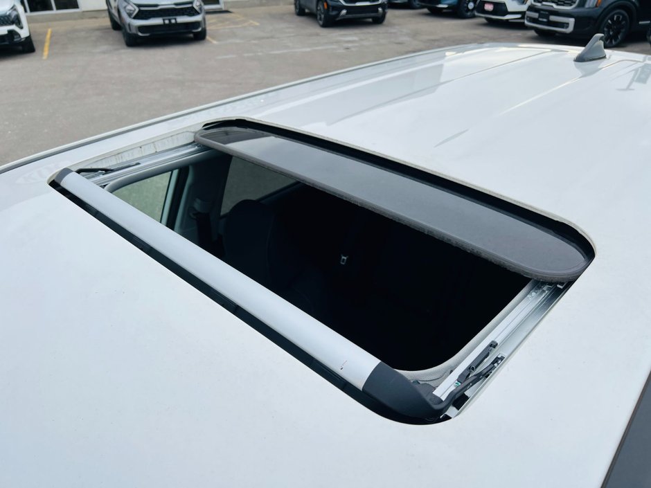 Kia Soul EX+ 2025-38