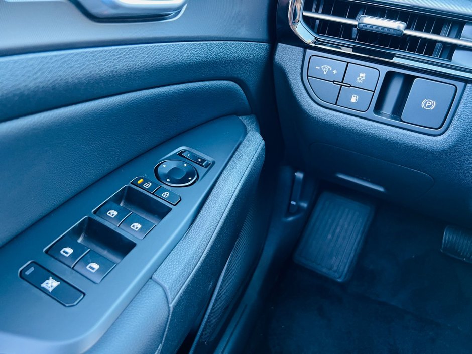 Kia Sportage PHEV EX 2026-14