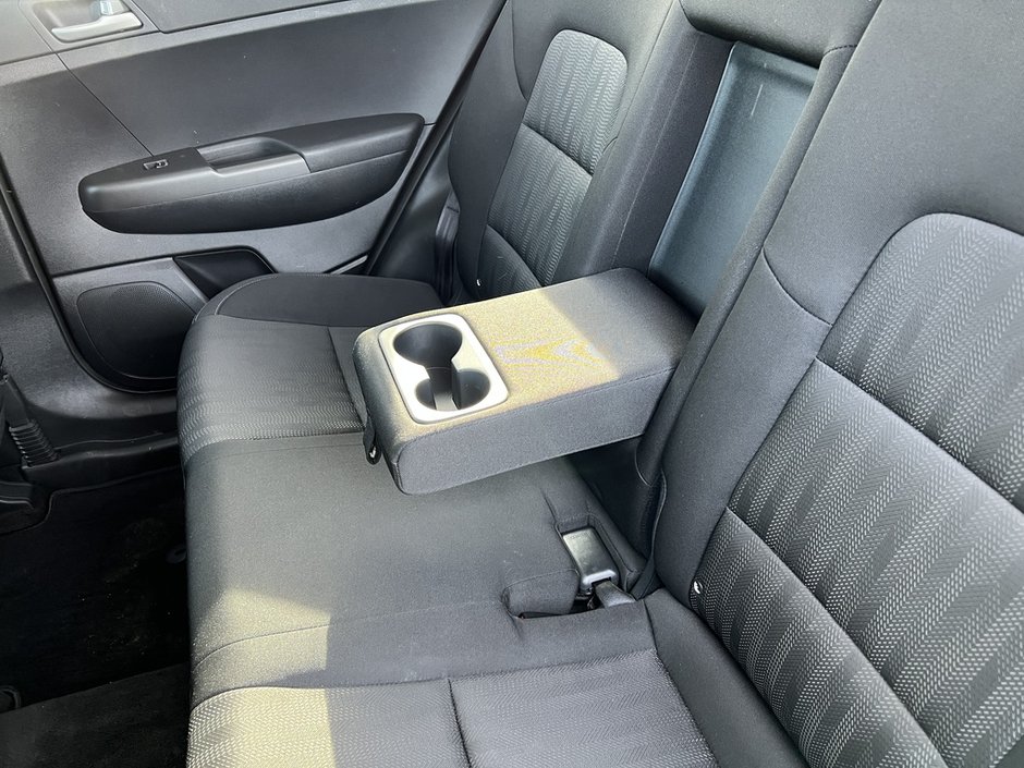 2020 Kia Sportage LX AWD-35