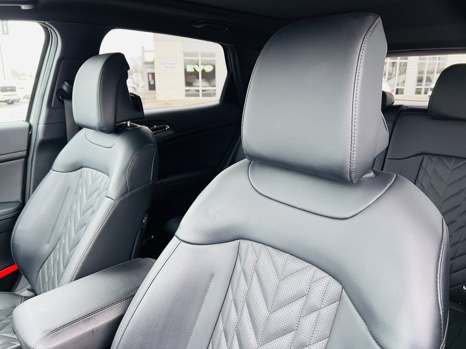 Kia Sportage X-Line Limited 2023-8