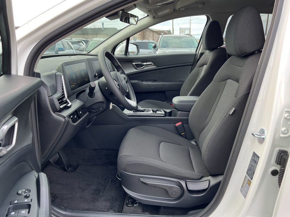 Kia Sportage LX 2025-6