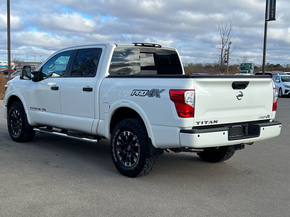 2019 Nissan Titan 4x4 Crew Cab PRO-4X-1