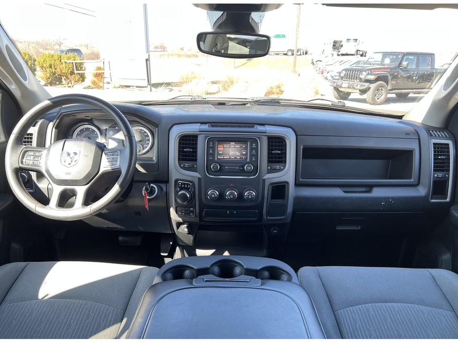 2021 Ram 1500 Classic Express-11