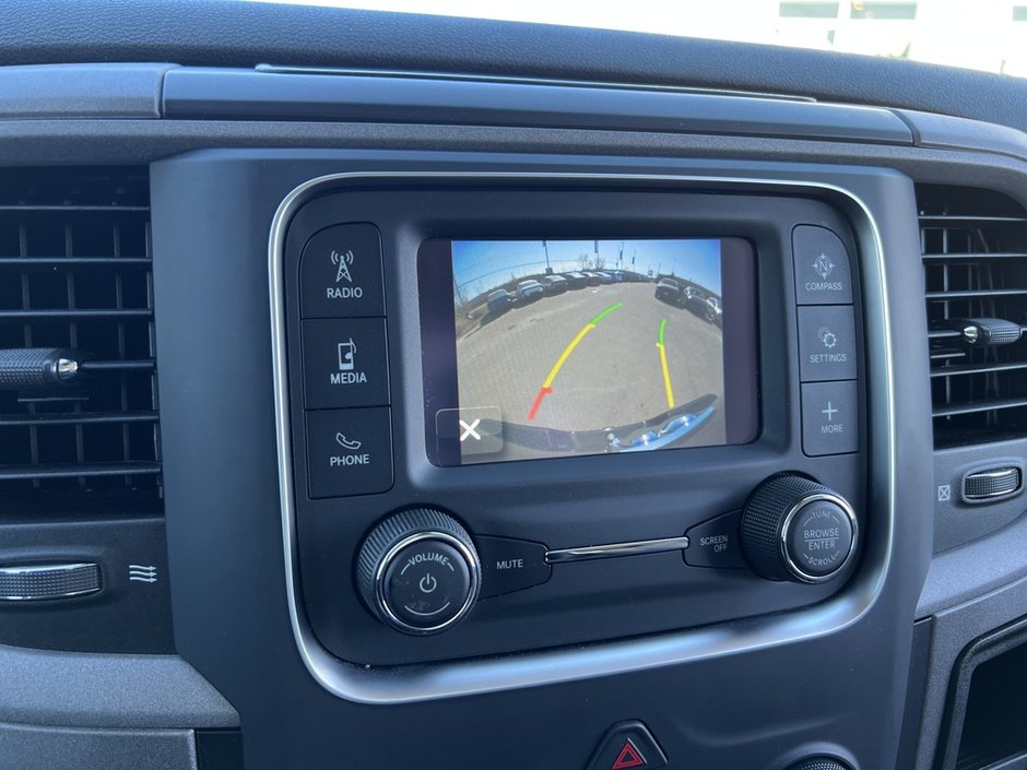 2021 Ram 1500 Classic Express-25