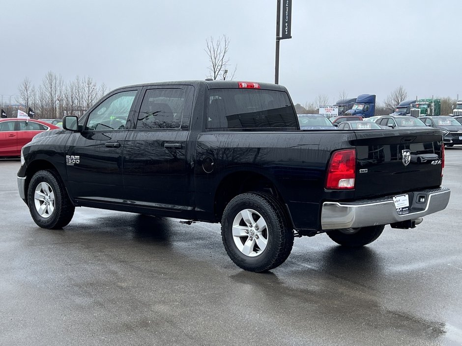 2022 Ram 1500 Classic SLT-1