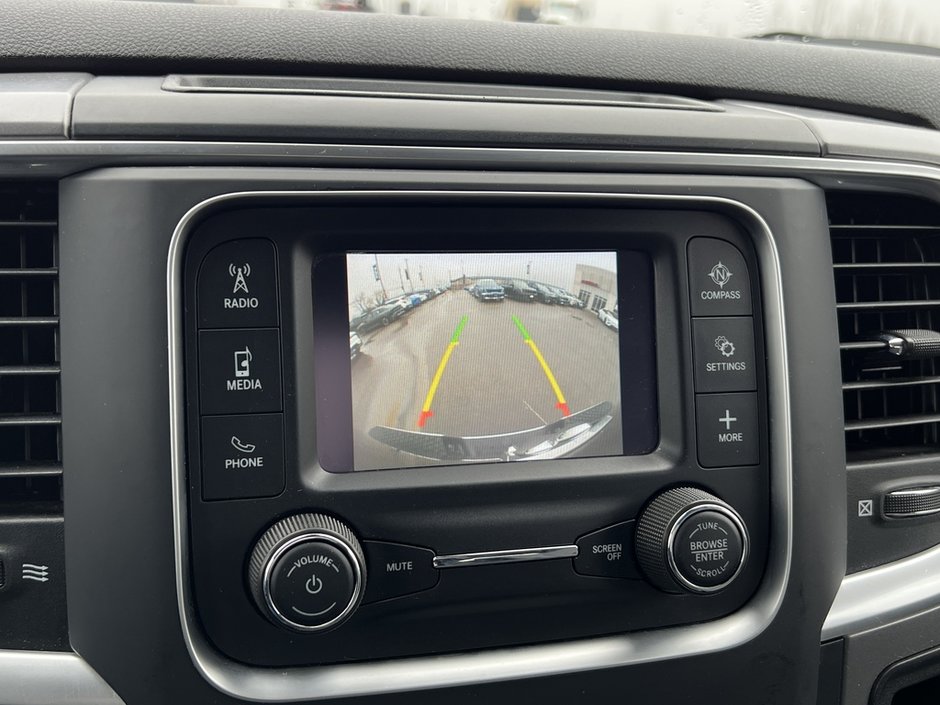 2022 Ram 1500 Classic SLT-22
