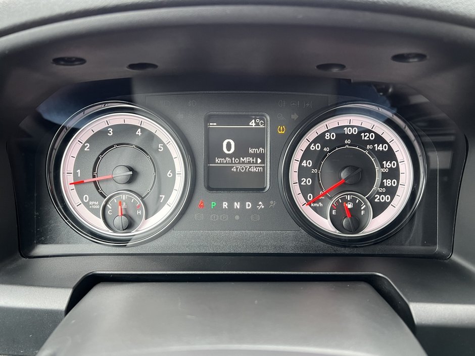 2022 Ram 1500 Classic SLT-15