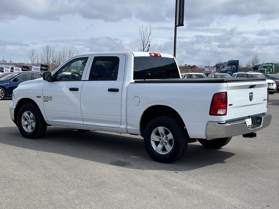 Ram 1500 Classic SLT 2023-1