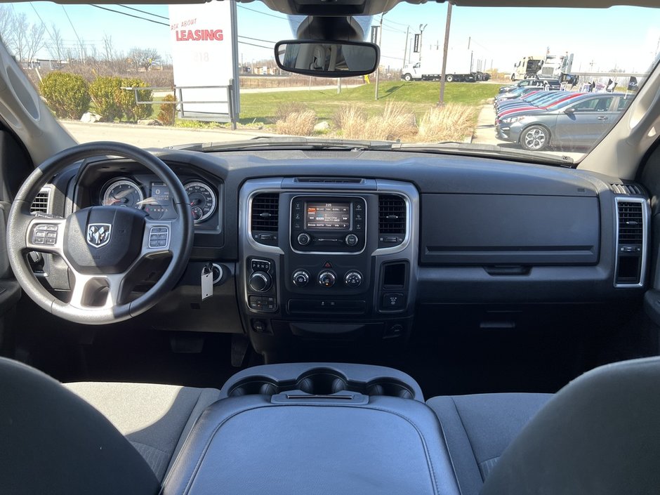 2023 Ram 1500 Classic SLT-11