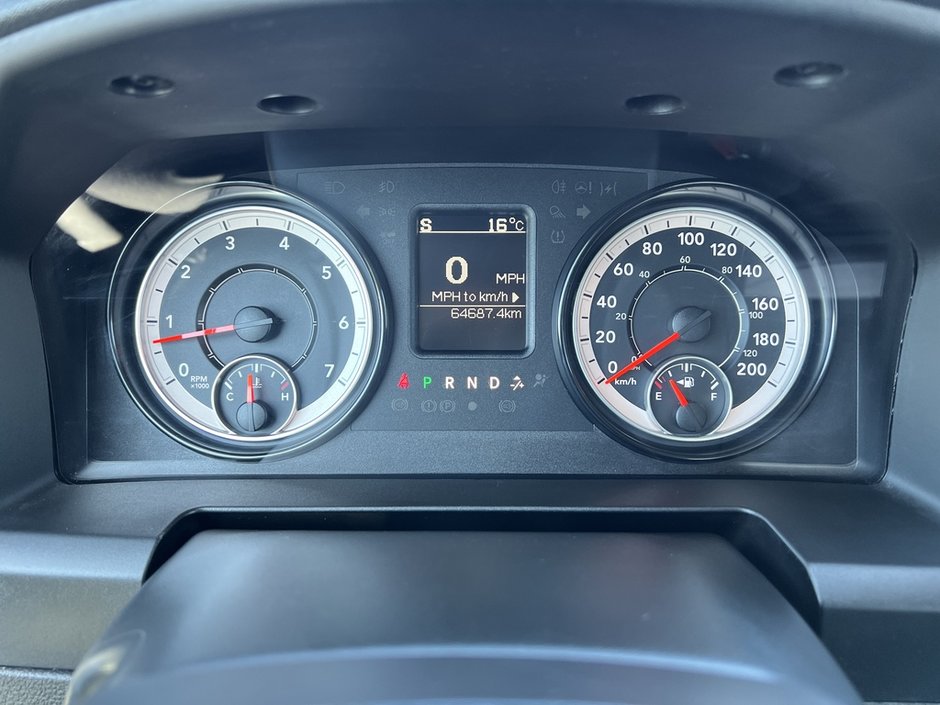 2023 Ram 1500 Classic SLT-16