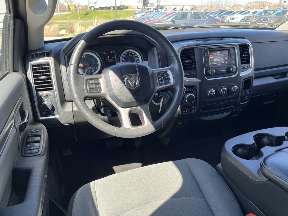 2023 Ram 1500 Classic SLT-12