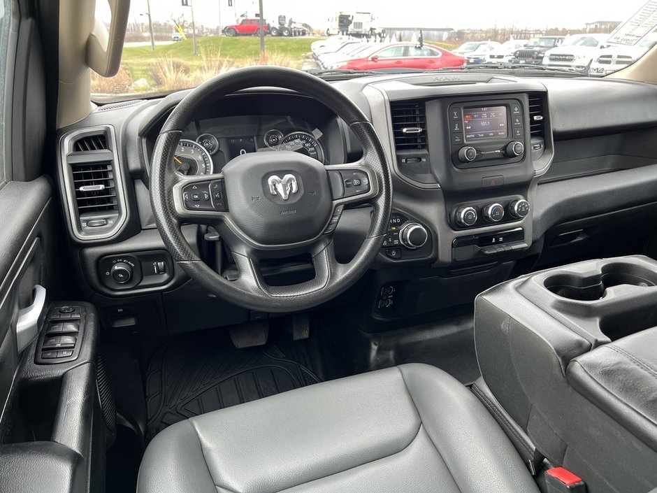 2020 Ram 1500 Tradesman-12