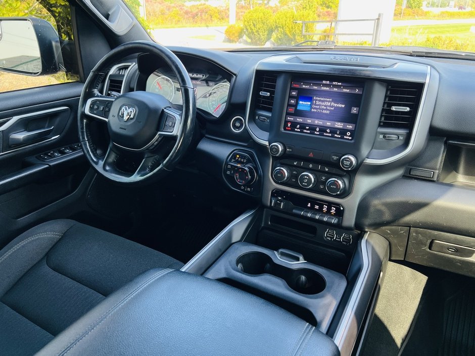 2020 Ram 1500 Big Horn-22