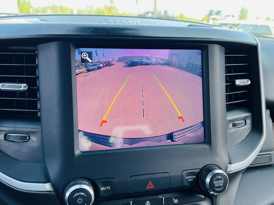 2020 Ram 1500 Big Horn-29