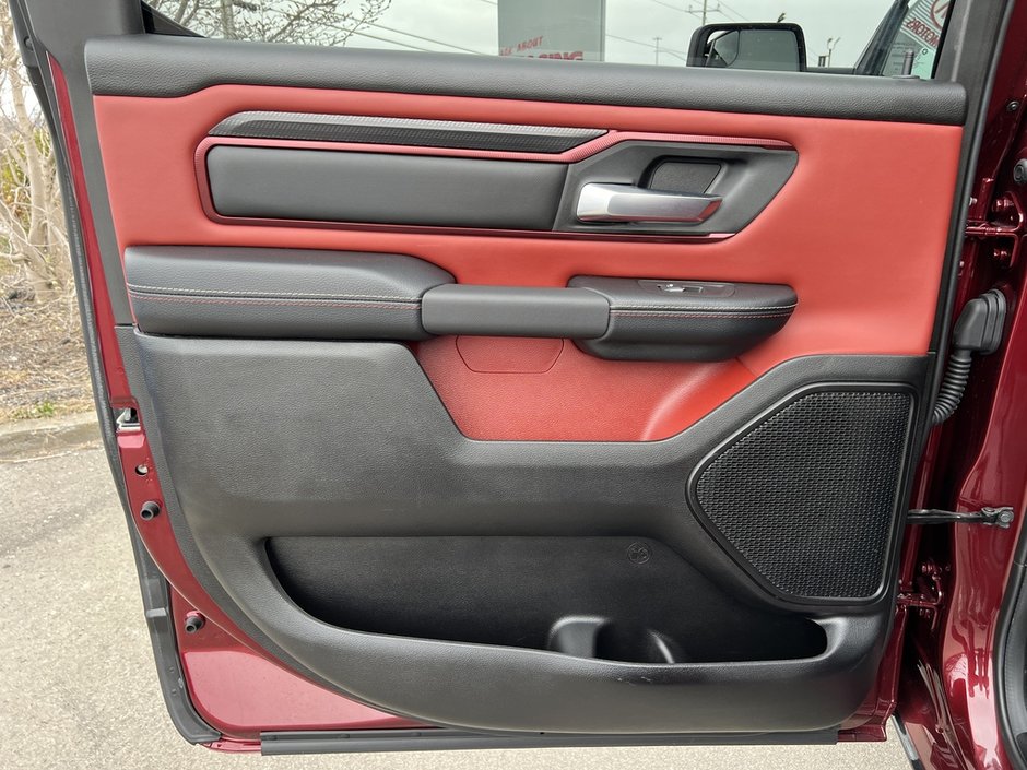 Ram 1500 Rebel 2025-64