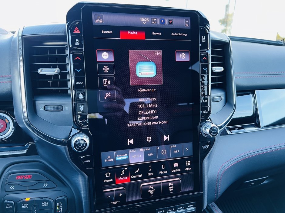 2025 Ram 1500 RHO 4X4-51