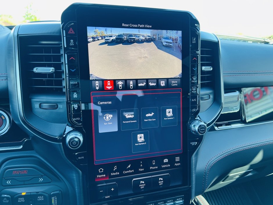 2025 Ram 1500 RHO 4X4-70