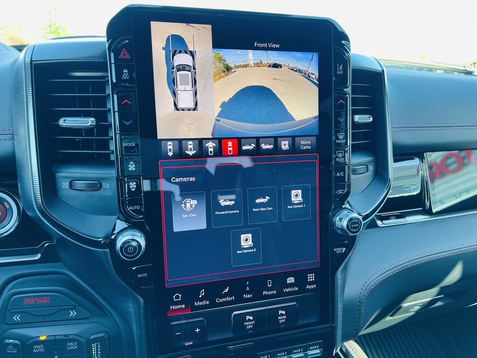 2025 Ram 1500 RHO 4X4-72