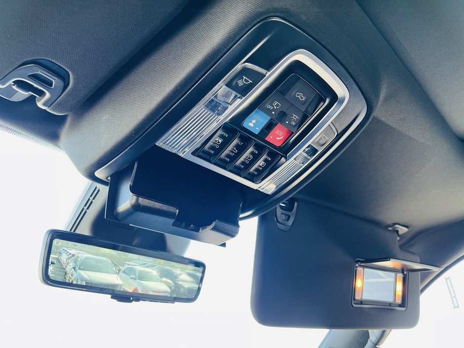 2025 Ram 1500 RHO 4X4-83