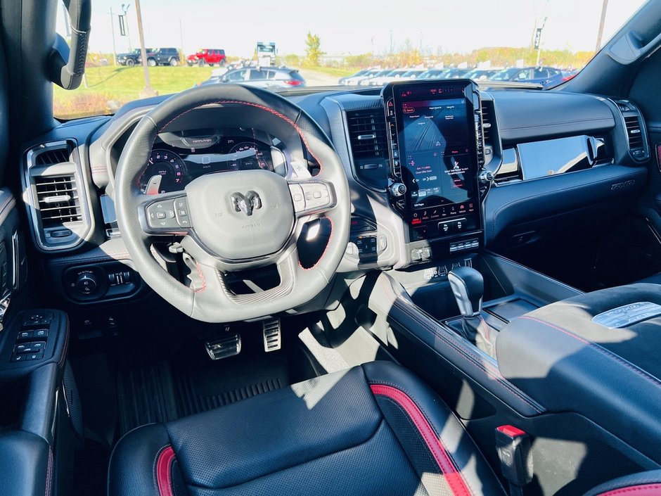 2025 Ram 1500 RHO 4X4-13